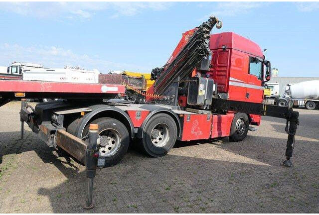MAN 28.500 TGX 6x2, Kran PM 40528, Funk, Seilwinde - Tractor: foto 3 MAN 28.500 TGX 6x2, Kran PM 40528, Funk, Seilwinde - Tractor: foto 3