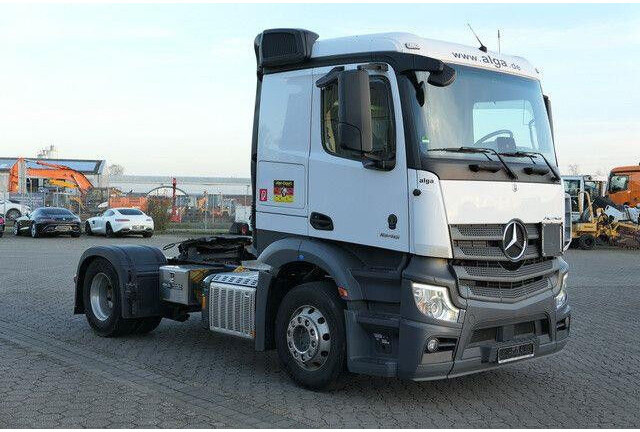 Mercedes-Benz 1846 Actros 4x2, Alu-Felgen, ADR, Liege, Klima - Tractor: foto 5 Mercedes-Benz 1846 Actros 4x2, Alu-Felgen, ADR, Liege, Klima - Tractor: foto 5