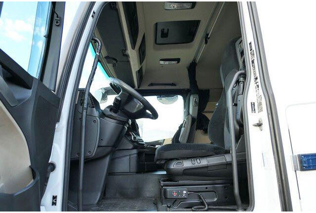 Tractor Mercedes-Benz 1846 Actros 4x2, Hydr., ADR, Leicht, Klima, Navi: foto 7 Tractor Mercedes-Benz 1846 Actros 4x2, Hydr., ADR, Leicht, Klima, Navi: foto 7
