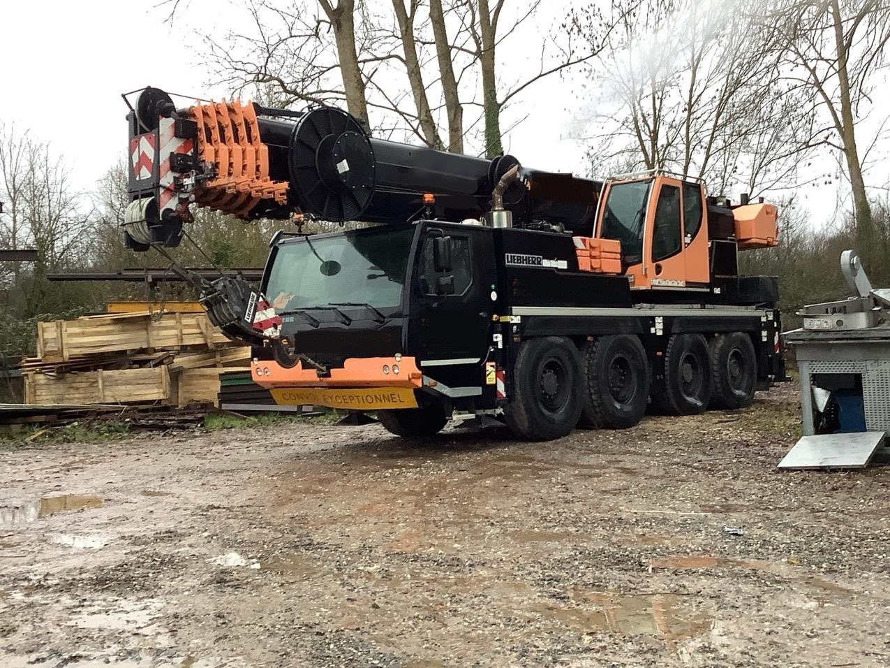 Liebherr LTM 1070 4.2 - Grua móvel: foto 1 Liebherr LTM 1070 4.2 - Grua móvel: foto 1