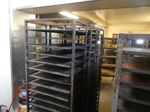 3 Chariots de four avec platine 60x40 cm - Máquina de padaria: foto 2 3 Chariots de four avec platine 60x40 cm - Máquina de padaria: foto 2