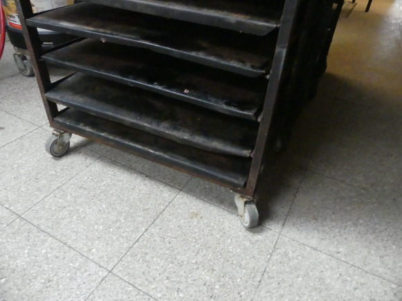 3 Chariots de four avec platine 60x40 cm - Máquina de padaria: foto 5 3 Chariots de four avec platine 60x40 cm - Máquina de padaria: foto 5