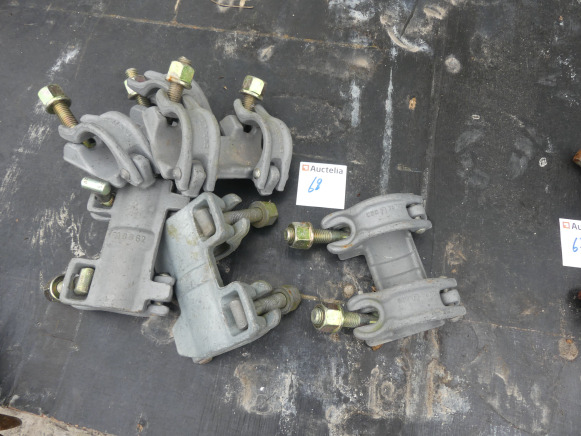 5 Attaches pour échafaudage - Equipamento de construção: foto 1 5 Attaches pour échafaudage - Equipamento de construção: foto 1