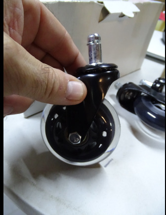 5 Roues pivotantes WEWILL - Roda completa por Trator: foto 3 5 Roues pivotantes WEWILL - Roda completa por Trator: foto 3