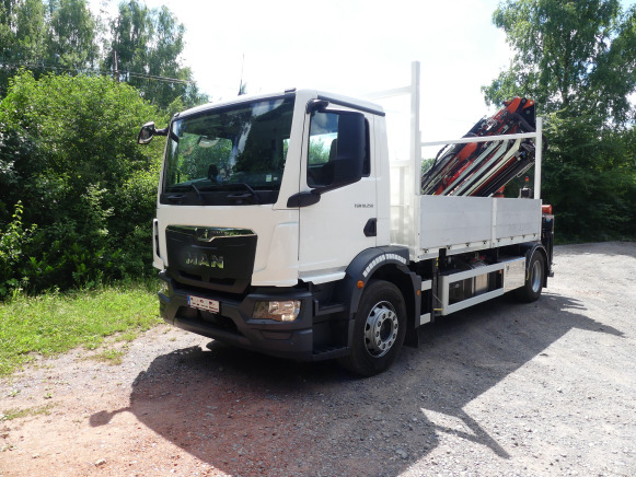 Camion plateau ridelle avec grue MAN TGM18,250 (2022-3.278 km) - Camião de caixa aberta/ Plataforma, Camião grua: foto 1 Camion plateau ridelle avec grue MAN TGM18,250 (2022-3.278 km) - Camião de caixa aberta/ Plataforma, Camião grua: foto 1