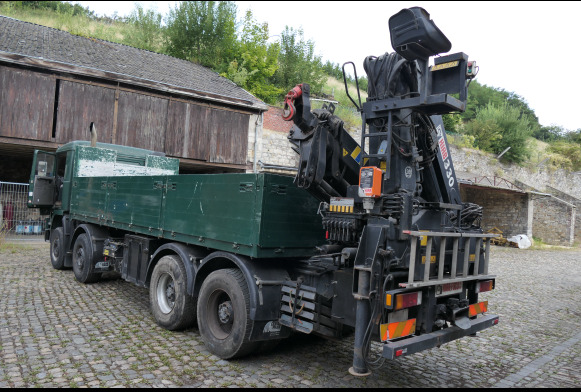 Camion plateau ridelle avec grue auxiliaire Volvo F12 (1994-64.040 km-VIN:YV2H5A7G6RA225775) - Camião de caixa aberta/ Plataforma, Camião grua: foto 4 Camion plateau ridelle avec grue auxiliaire Volvo F12 (1994-64.040 km-VIN:YV2H5A7G6RA225775) - Camião de caixa aberta/ Plataforma, Camião grua: foto 4