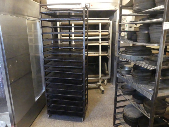 Chariot de four avec platine 60x45 cm - Máquina de padaria: foto 2 Chariot de four avec platine 60x45 cm - Máquina de padaria: foto 2