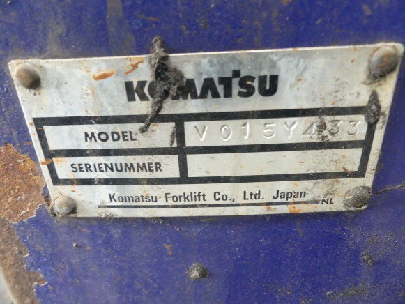 Chariot élévateur Komatsu FD15T-17 - Empilhadeira: foto 4 Chariot élévateur Komatsu FD15T-17 - Empilhadeira: foto 4