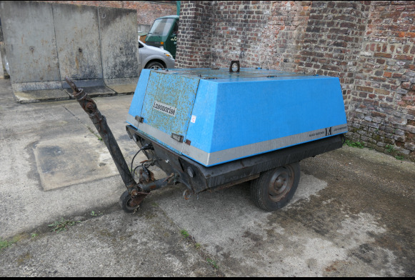 Compresseur tractable Maco-Meudon Batic 22 - Compressor de ar: foto 1 Compresseur tractable Maco-Meudon Batic 22 - Compressor de ar: foto 1