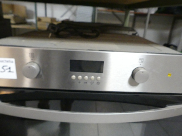 Four/micro ondes encastrable Zanussi ZKC38313 - Equipamento de processamento de alimentos: foto 2 Four/micro ondes encastrable Zanussi ZKC38313 - Equipamento de processamento de alimentos: foto 2