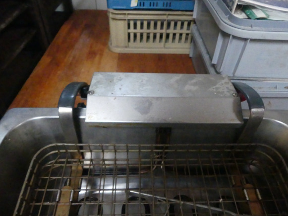 Friteuse à boule de Berlin Pelion, Allongeuse à pistolet marque et modèle illisible - Máquina de padaria: foto 5 Friteuse à boule de Berlin Pelion, Allongeuse à pistolet marque et modèle illisible - Máquina de padaria: foto 5