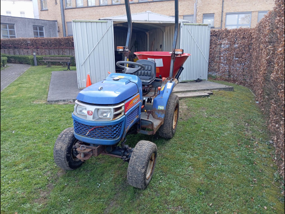 Mini tracteur Iseki TM3160F - Trator: foto 2 Mini tracteur Iseki TM3160F - Trator: foto 2