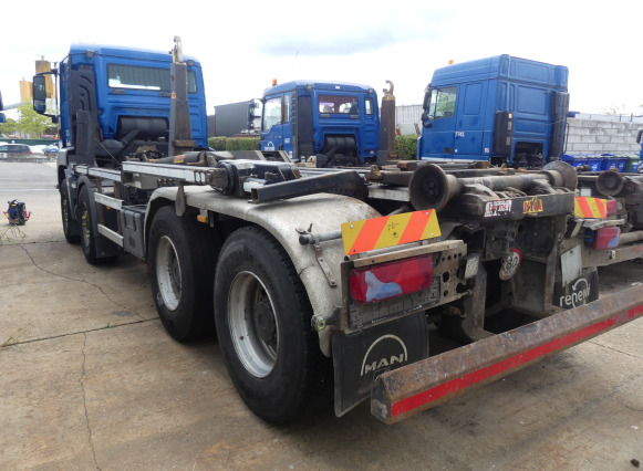 REF:1375 - Camion porte-container MAN TGS (2014-539.189 km) - Camião polibenne: foto 4 REF:1375 - Camion porte-container MAN TGS (2014-539.189 km) - Camião polibenne: foto 4