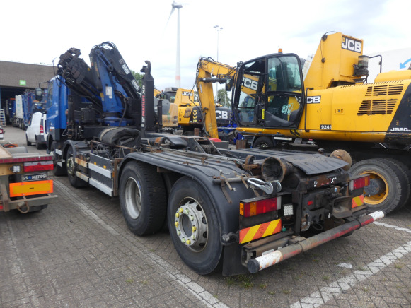 REF:1415 - Camion porte-container avec grue DAF AX85 MC5-7-5 (2009-532.626 km) - Camião polibenne, Camião grua: foto 4 REF:1415 - Camion porte-container avec grue DAF AX85 MC5-7-5 (2009-532.626 km) - Camião polibenne, Camião grua: foto 4