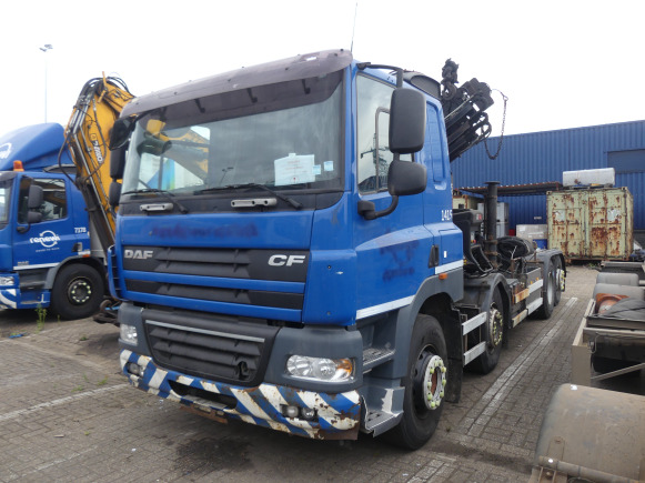 REF:1415 - Camion porte-container avec grue DAF AX85 MC5-7-5 (2009-532.626 km) - Camião polibenne, Camião grua: foto 1 REF:1415 - Camion porte-container avec grue DAF AX85 MC5-7-5 (2009-532.626 km) - Camião polibenne, Camião grua: foto 1