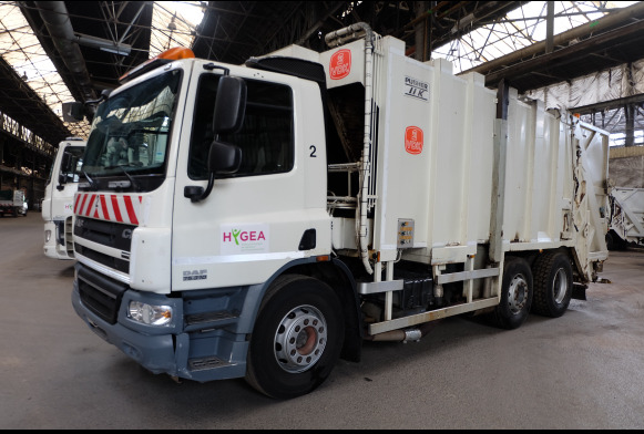 Caminhão de lixo REF : 2 -Camion Poubelle DAF AG75: foto 1