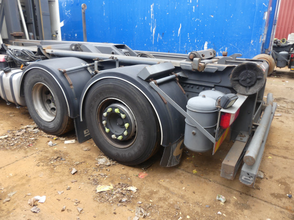 REF:7613 - Camion porte-container DAF FANCF 75 (2012-387.577 km) - Camião polibenne: foto 3 REF:7613 - Camion porte-container DAF FANCF 75 (2012-387.577 km) - Camião polibenne: foto 3