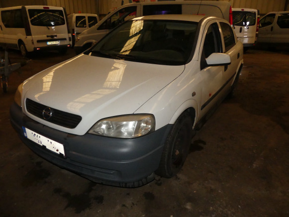 REF:JGN449 - Voiture Opel Astra 1,7 Dti (2003-129.196 km) - Automóvel: foto 1 REF:JGN449 - Voiture Opel Astra 1,7 Dti (2003-129.196 km) - Automóvel: foto 1