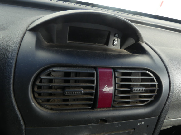 Automóvel Voiture Opel Combo: foto 6
