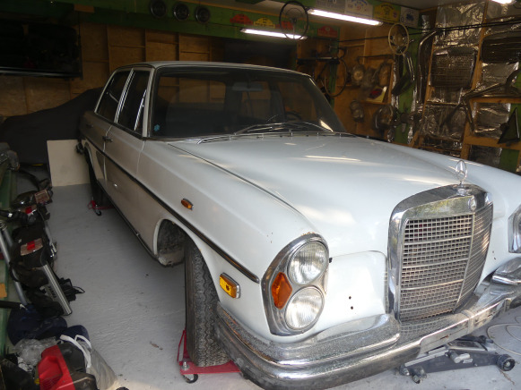 Voiture ancêtre Mercedes-Benz 280S (1972-83.435 km)(VIN: 10801610083599) - Automóvel: foto 2 Voiture ancêtre Mercedes-Benz 280S (1972-83.435 km)(VIN: 10801610083599) - Automóvel: foto 2