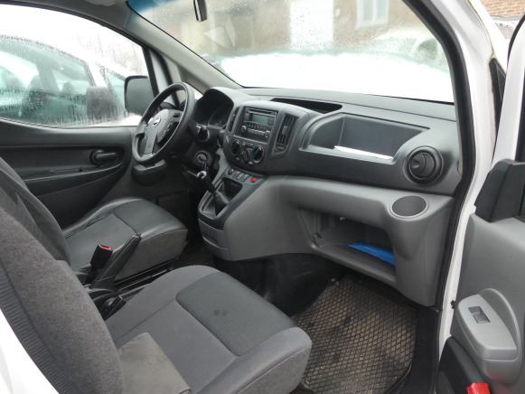 Furgão compacto Voiture utilitaire Nissan NV200 (2012-63.605 km)[9430-007]: foto 8