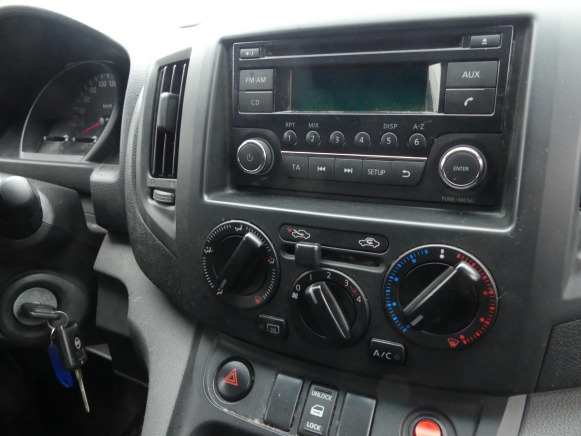 Furgão compacto Voiture utilitaire Nissan NV200 (2012-63.605 km)[9430-007]: foto 12