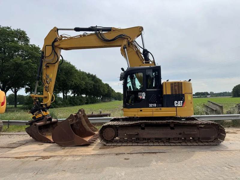 Caterpillar 321D Engcon Gripper 2011 3 Buckets! - Escavadora de rastos: foto 1 Caterpillar 321D Engcon Gripper 2011 3 Buckets! - Escavadora de rastos: foto 1