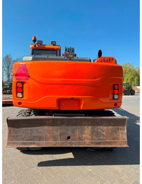 Doosan DX140-3 6000 uur ! NL Machine - Escavadeira de rodas: foto 3 Doosan DX140-3 6000 uur ! NL Machine - Escavadeira de rodas: foto 3