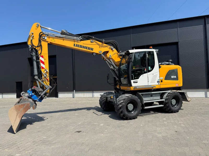 Liebherr A914 2019 7300 uur !! NL MACHINE !! - Escavadeira de rodas: foto 2 Liebherr A914 2019 7300 uur !! NL MACHINE !! - Escavadeira de rodas: foto 2