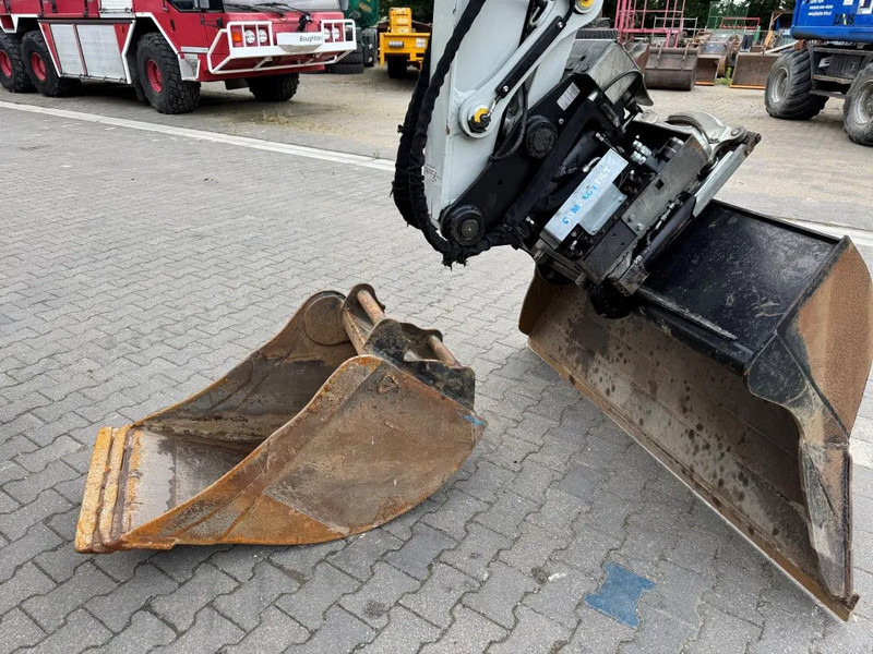 Escavadeira de rodas Takeuchi TB295W BJ 2021 3500 uur Compacttilt Draaikantelstuk met Gripper !: foto 17