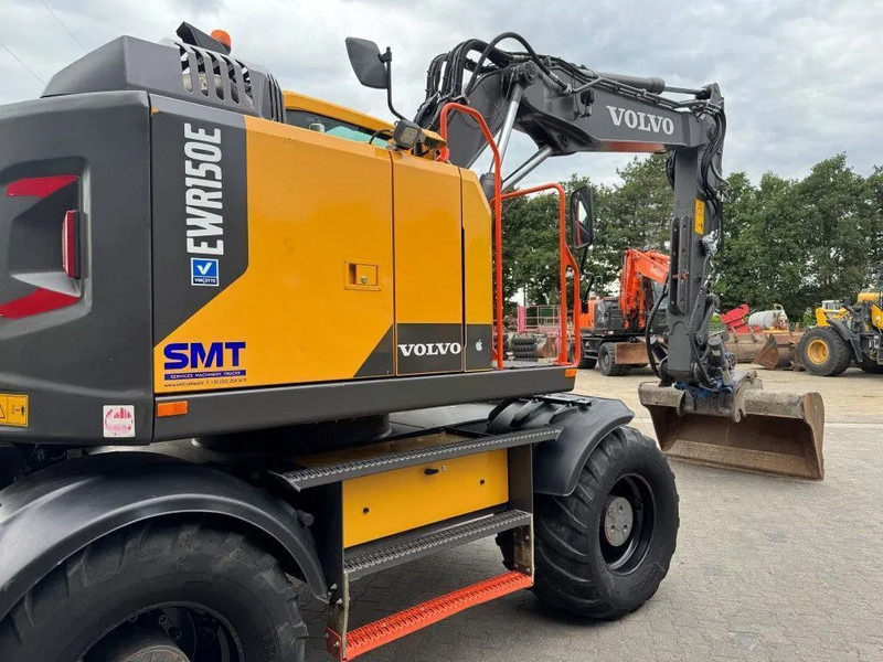 Volvo EWR150E 2019 6300 uur ! NETTE FRISSE MACHINE ! - Escavadeira de rodas: foto 4 Volvo EWR150E 2019 6300 uur ! NETTE FRISSE MACHINE ! - Escavadeira de rodas: foto 4