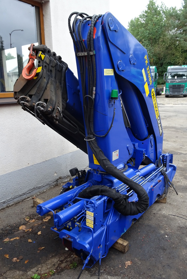 PALFINGER PK 32080 D year 2005, remote control, only 1575 hours - Grua para camião: foto 5 PALFINGER PK 32080 D year 2005, remote control, only 1575 hours - Grua para camião: foto 5