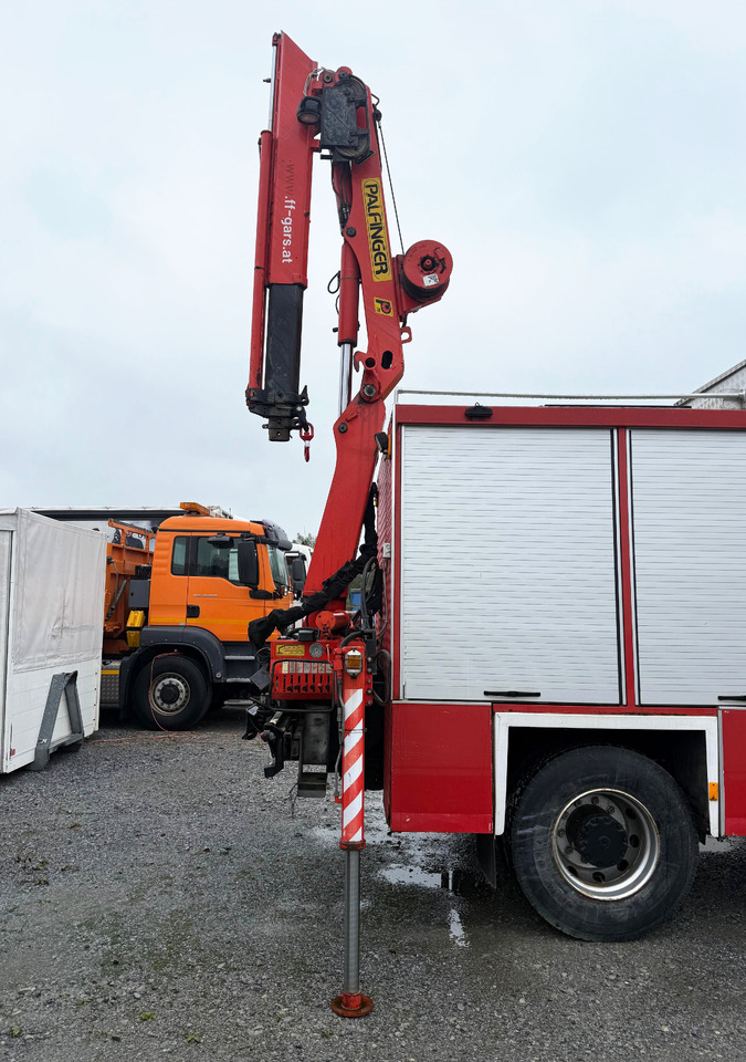 PALFINGER PK 7000 A crane with winch, Ladekran mit Seilwinde - Grua para camião: foto 4 PALFINGER PK 7000 A crane with winch, Ladekran mit Seilwinde - Grua para camião: foto 4