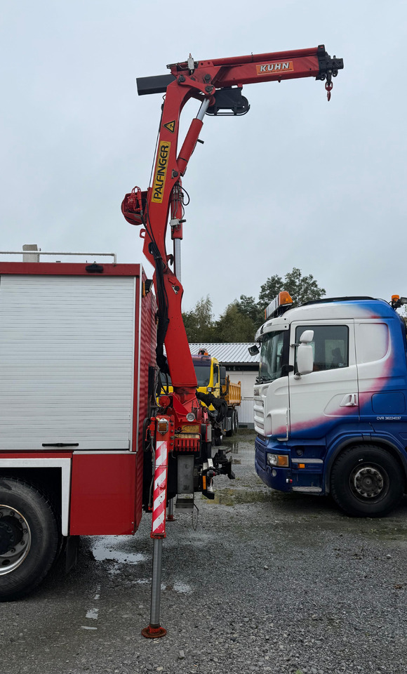 PALFINGER PK 7000 A crane with winch, Ladekran mit Seilwinde - Grua para camião: foto 3 PALFINGER PK 7000 A crane with winch, Ladekran mit Seilwinde - Grua para camião: foto 3