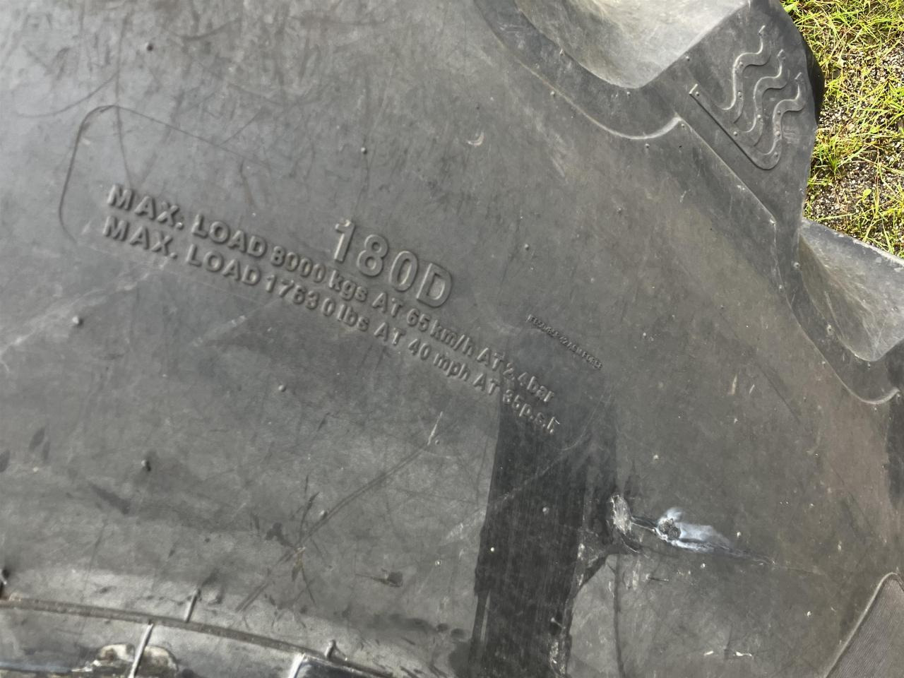 BKT 650/85R42 IF - Pneu por Máquina agrícola: foto 2 BKT 650/85R42 IF - Pneu por Máquina agrícola: foto 2