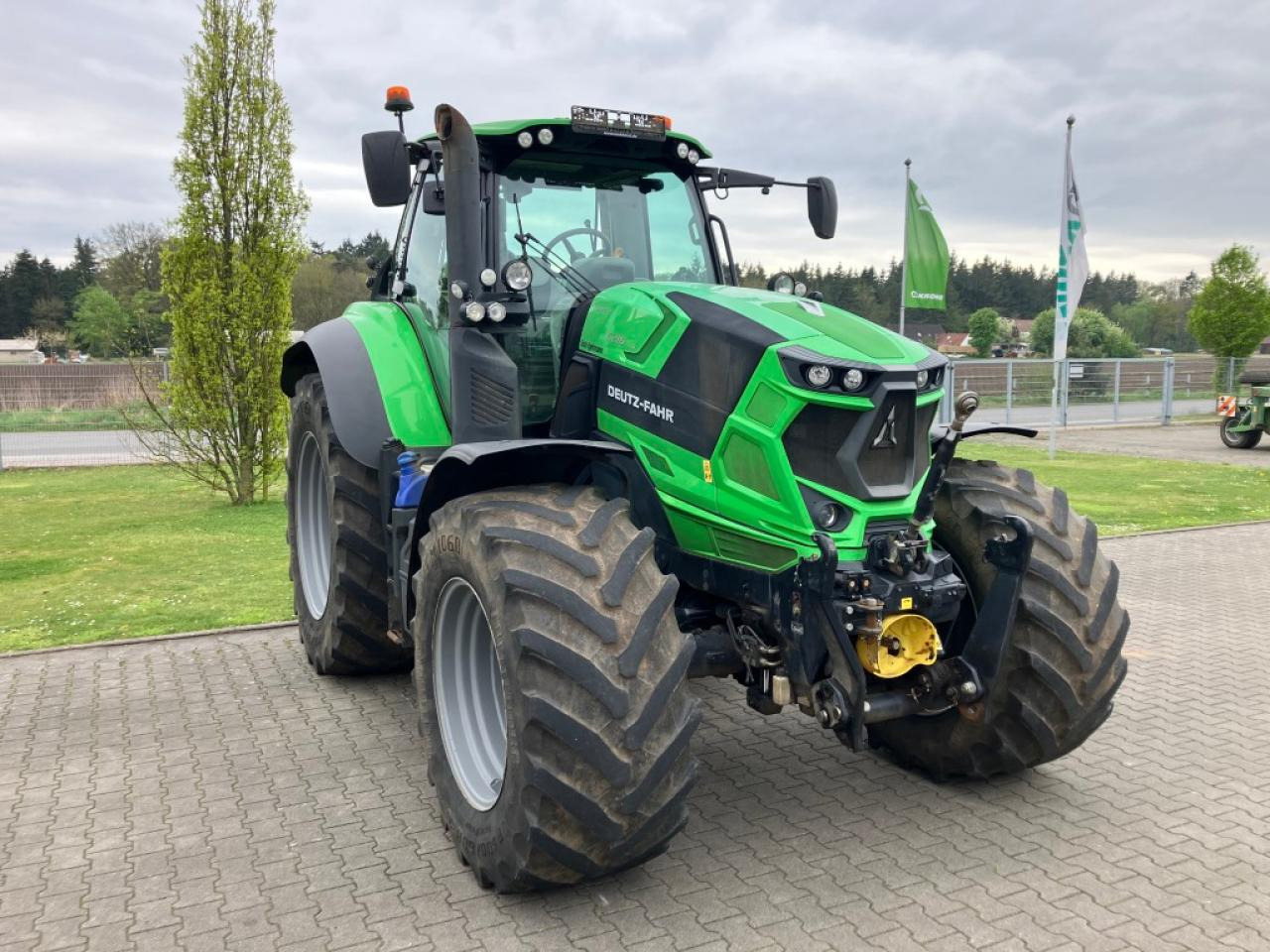 Deutz-Fahr 6215 TTV - Trator: foto 4 Deutz-Fahr 6215 TTV - Trator: foto 4
