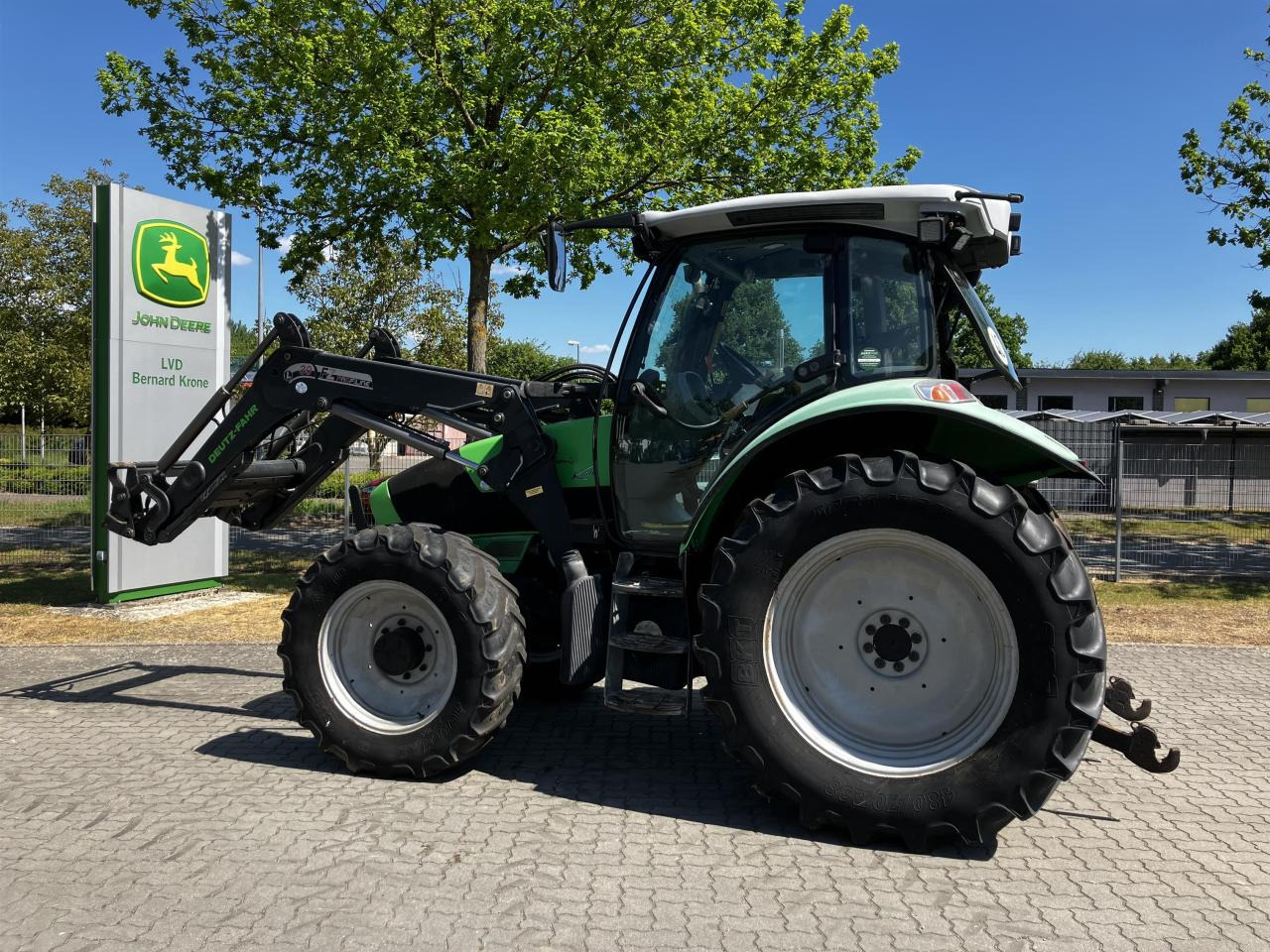Deutz-Fahr Agrotron K410 - Trator: foto 1 Deutz-Fahr Agrotron K410 - Trator: foto 1
