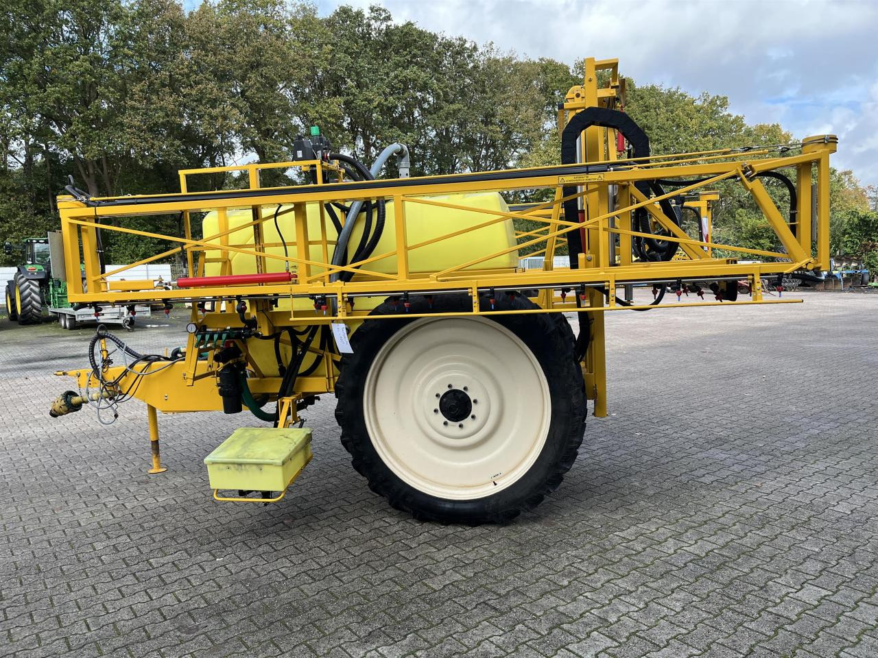 Dubex TYNDOR 2300 ltr. - Pulverizador de arrastar: foto 2 Dubex TYNDOR 2300 ltr. - Pulverizador de arrastar: foto 2