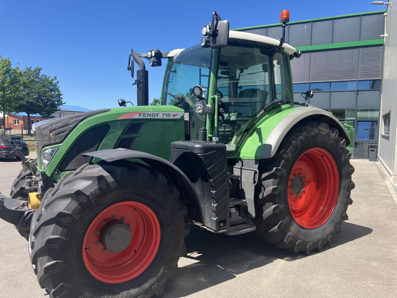 Fendt 718 Vario Profi - Trator: foto 5 Fendt 718 Vario Profi - Trator: foto 5