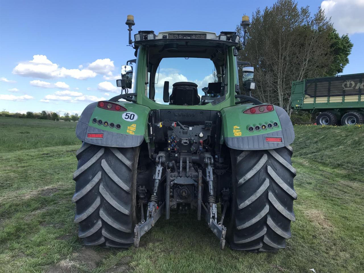Fendt 724 Vario Profi Plus - Trator: foto 3 Fendt 724 Vario Profi Plus - Trator: foto 3