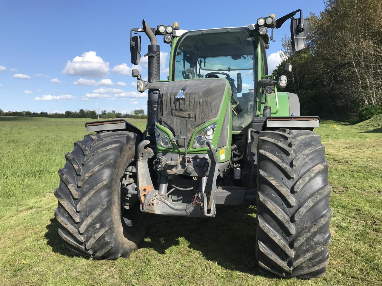 Fendt 724 Vario Profi Plus - Trator: foto 5 Fendt 724 Vario Profi Plus - Trator: foto 5