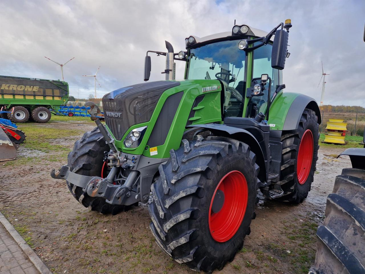 Fendt 828 Vario S4 Profi Plus - Trator: foto 2 Fendt 828 Vario S4 Profi Plus - Trator: foto 2
