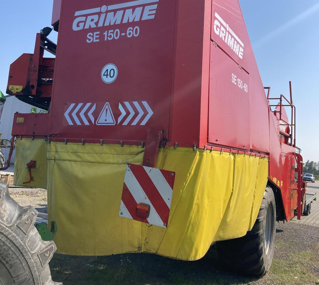 Grimme SE 150-60 - Colheitadeira de batatas: foto 3 Grimme SE 150-60 - Colheitadeira de batatas: foto 3