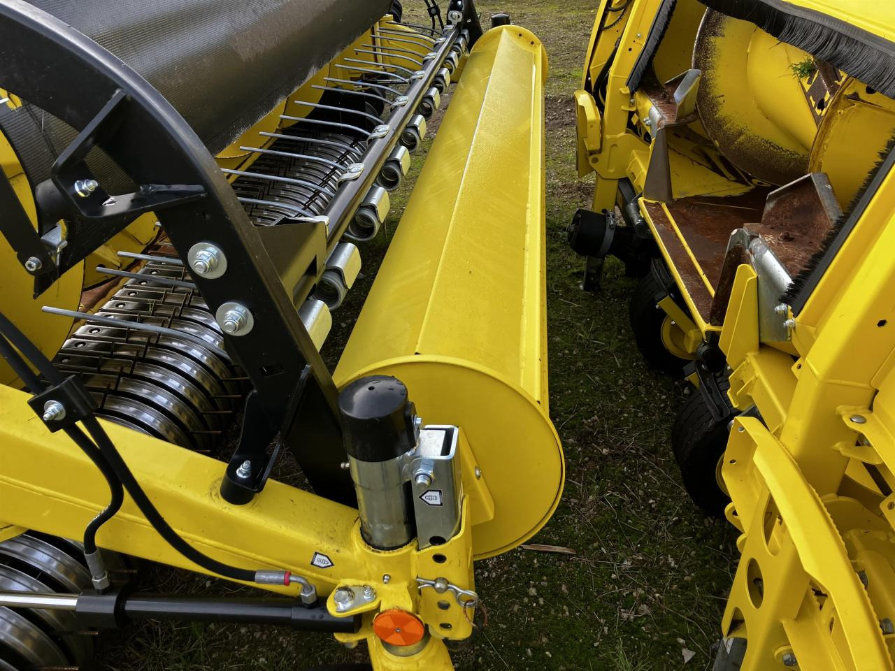 John Deere 30R - Acessórios para Colhedora de forragem: foto 5 John Deere 30R - Acessórios para Colhedora de forragem: foto 5