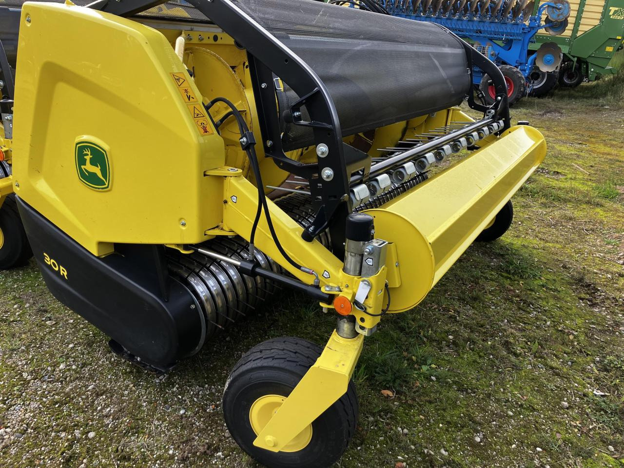 John Deere 30R - Acessórios para Colhedora de forragem: foto 1 John Deere 30R - Acessórios para Colhedora de forragem: foto 1