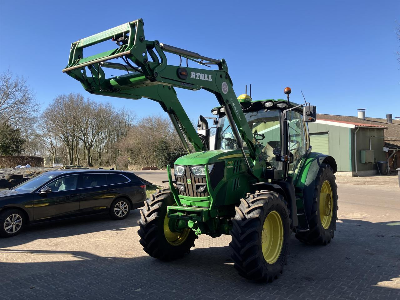 John Deere 6115R - Trator: foto 2 John Deere 6115R - Trator: foto 2