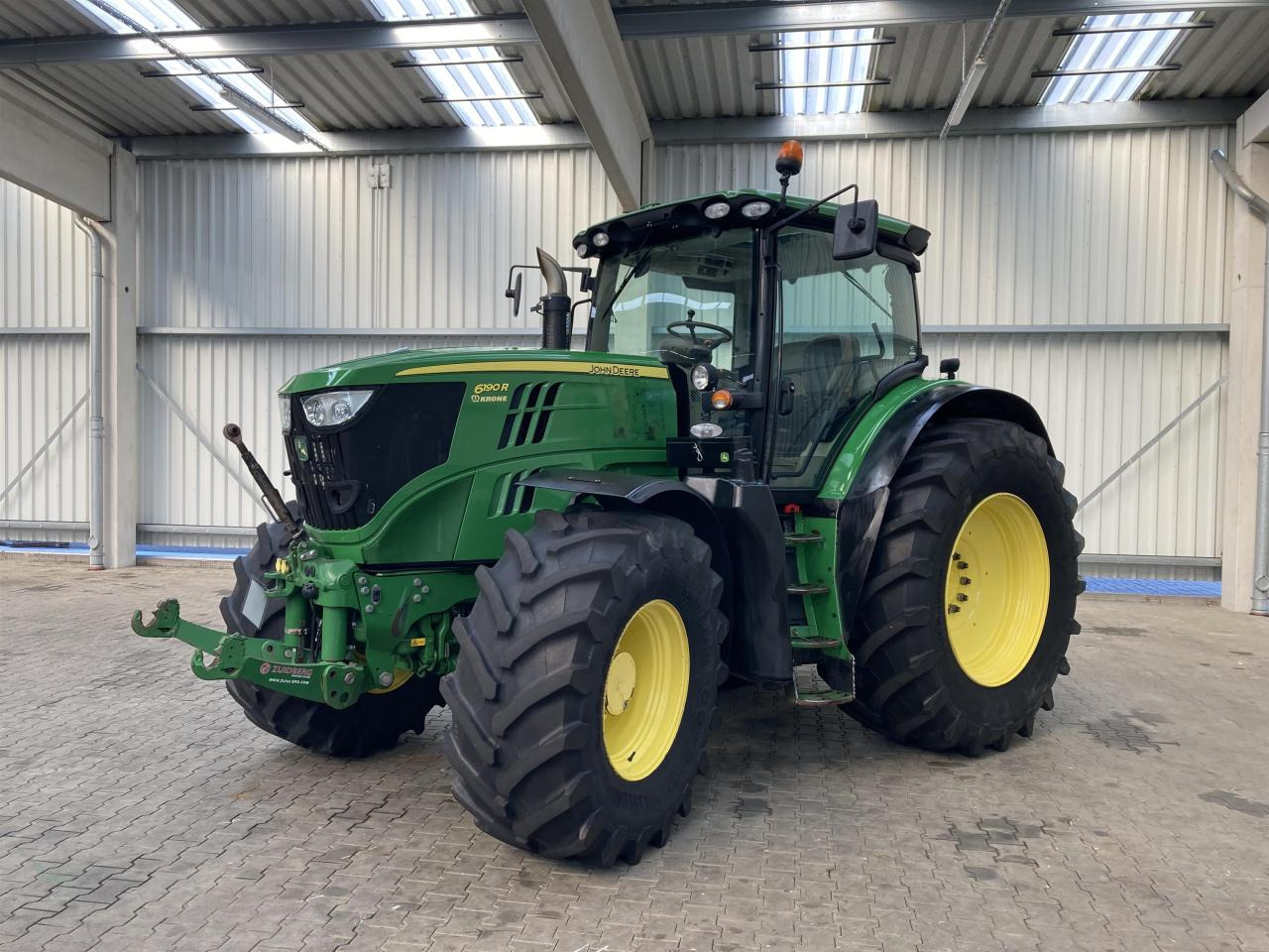 John Deere 6190R - Trator: foto 1 John Deere 6190R - Trator: foto 1