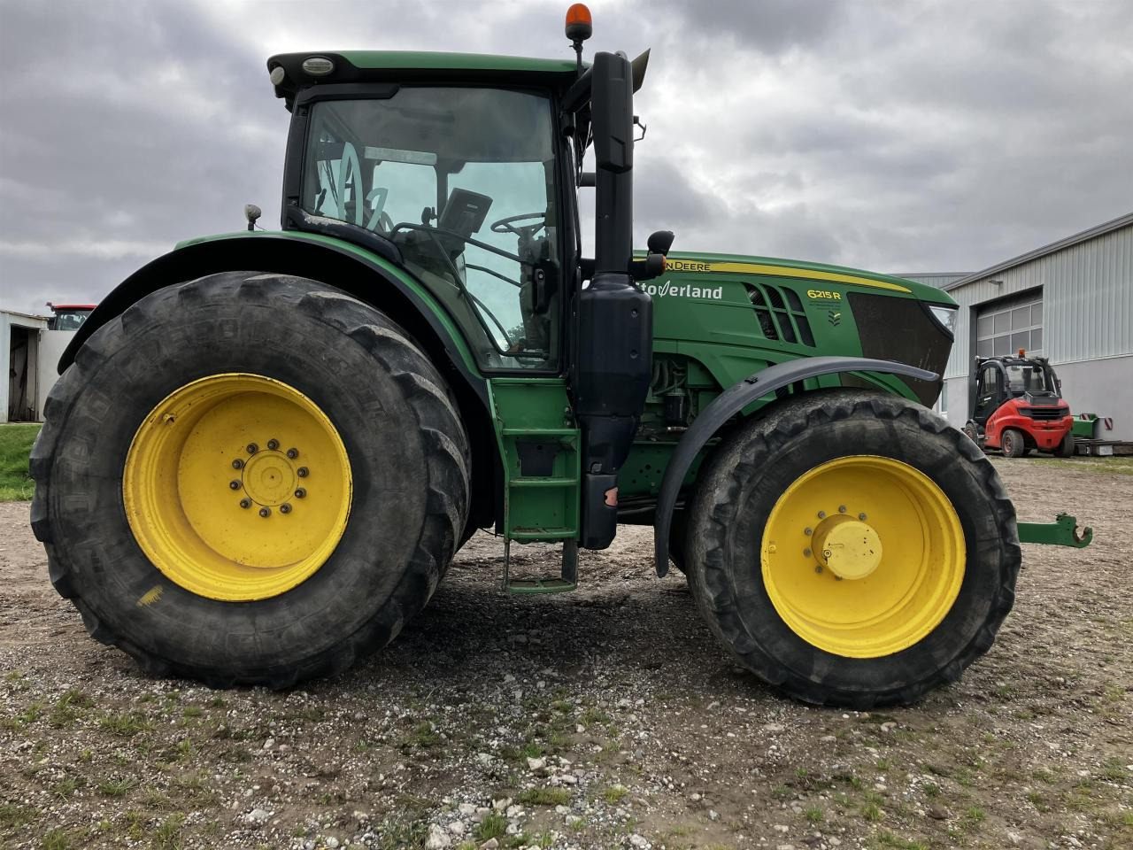 John Deere 6215R - Trator: foto 2 John Deere 6215R - Trator: foto 2