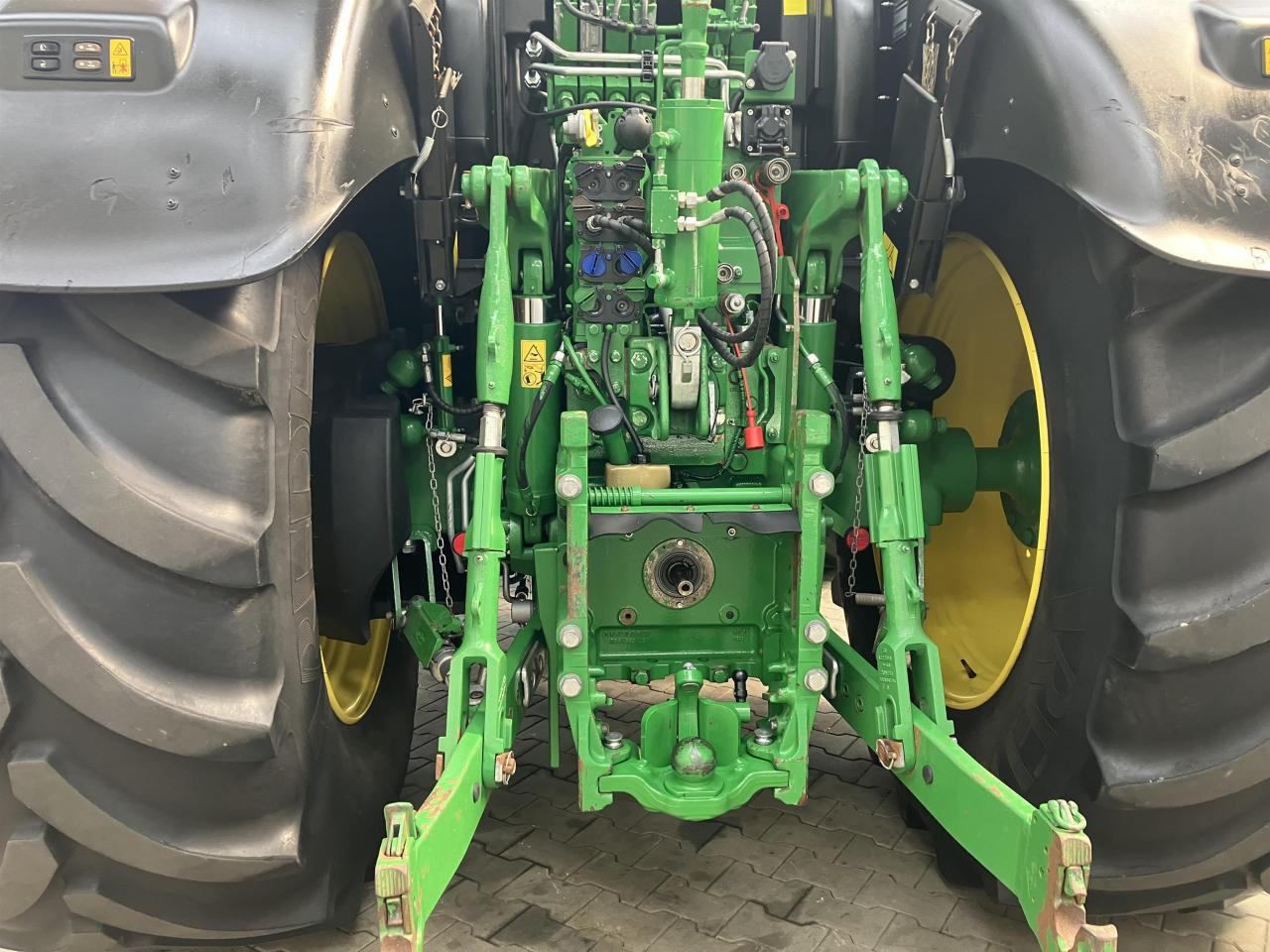 John Deere 6215R - Trator: foto 5 John Deere 6215R - Trator: foto 5