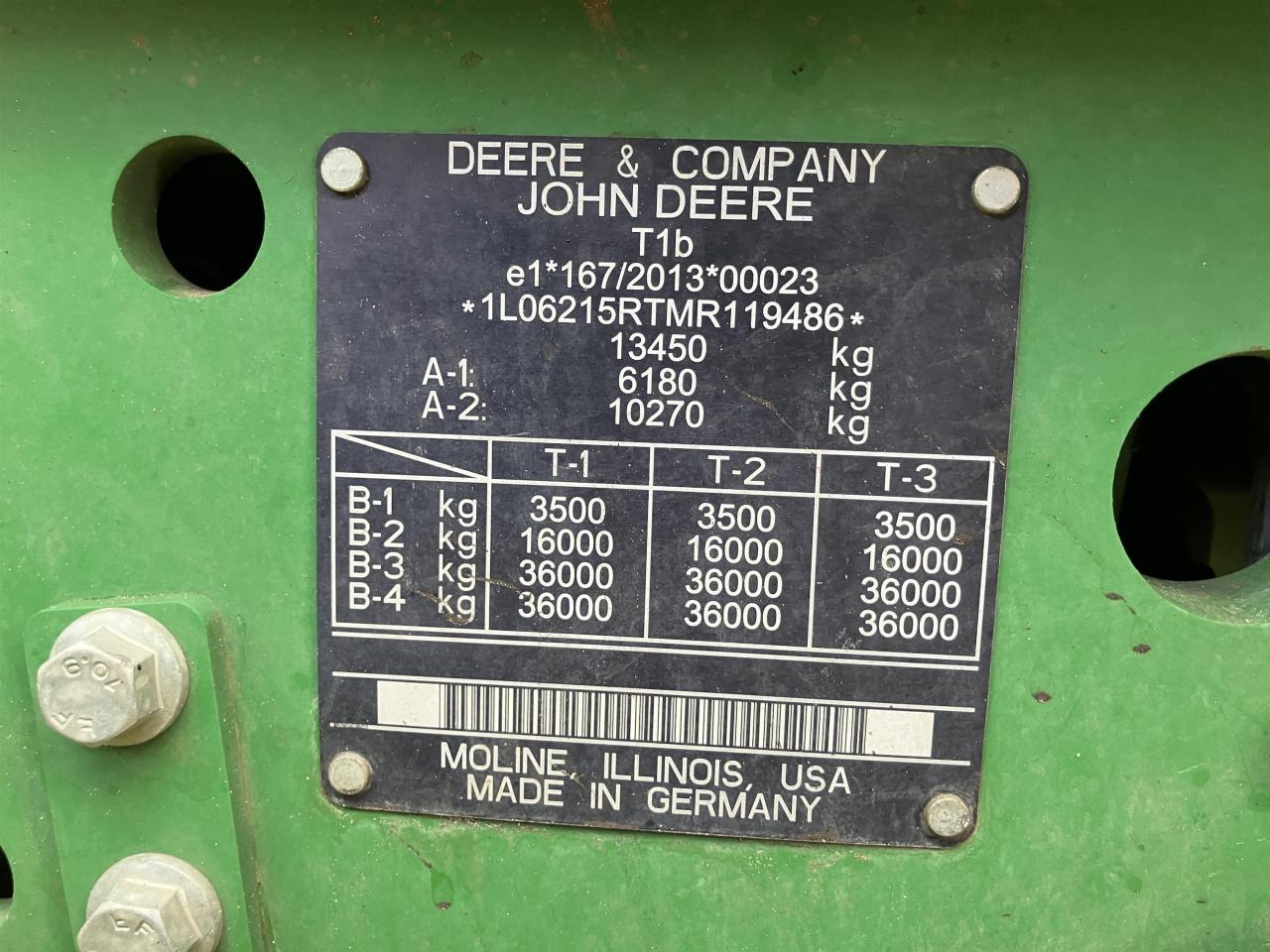 Trator John Deere 6215R: foto 11 Trator John Deere 6215R: foto 11